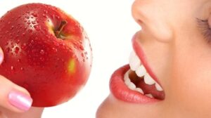 Prevenirea-cariilor-dentare-arad